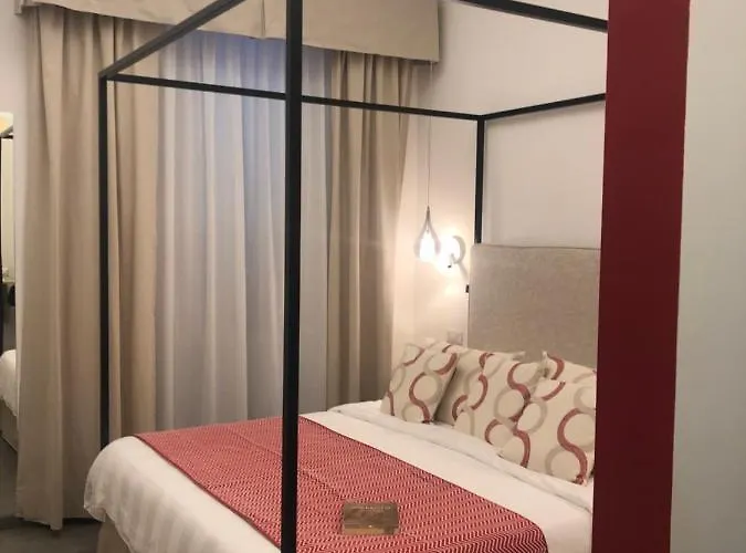 La Dimora Di Cornelia Апарт-готель 4*