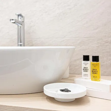 Aparthotel La Dimora Di Cornelia 4*