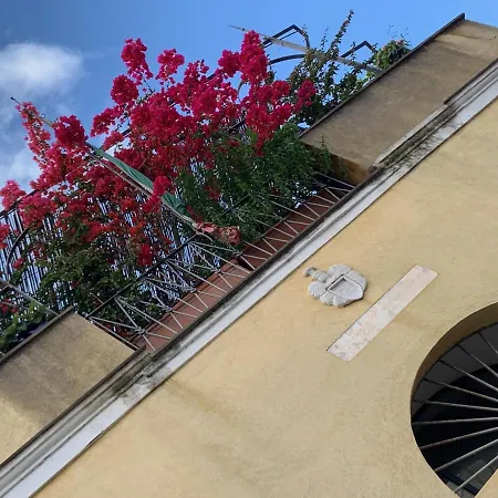 Aparthotel La Dimora Di Cornelia Sorrento