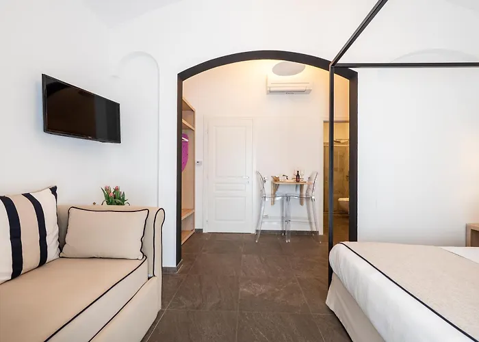 La Dimora Di Cornelia Apart-hotel 4*